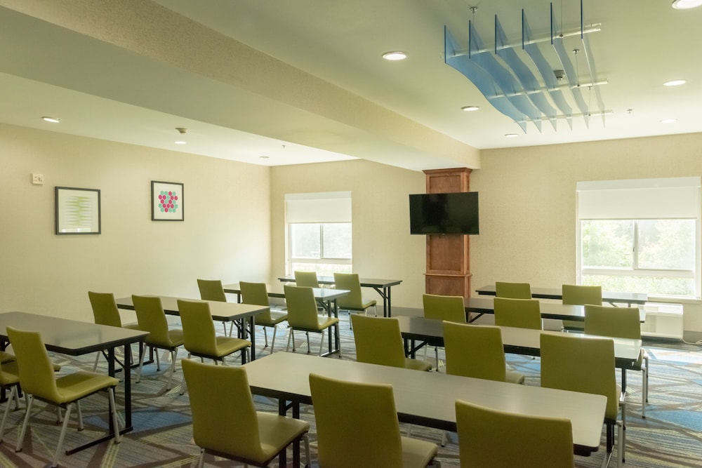 holiday inn express hotel and suites natchitoches by ihg