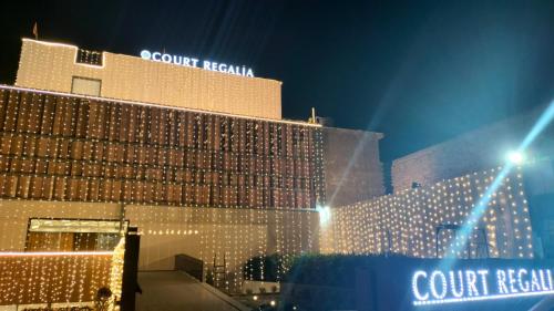 Court Regalia Unit Of S & G Festivities,,3 star