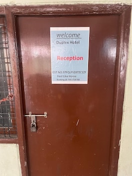 Duplexhotel,,2 star