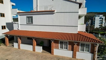 aktea apartments