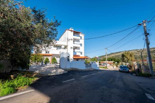 aktea apartments