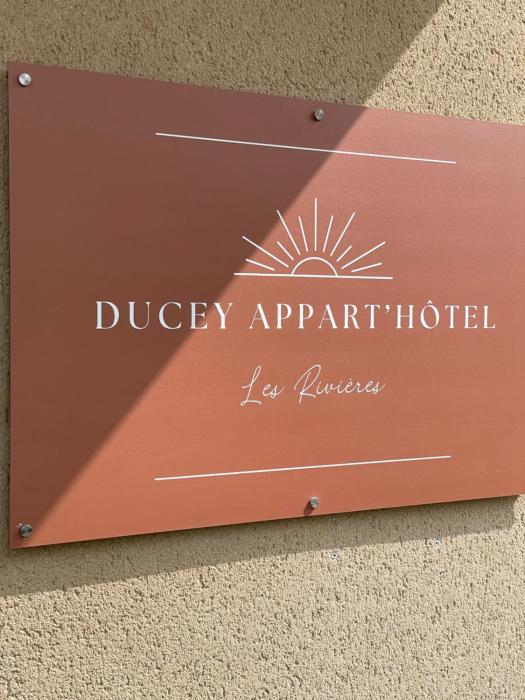 ducey apparthotel les rivieres