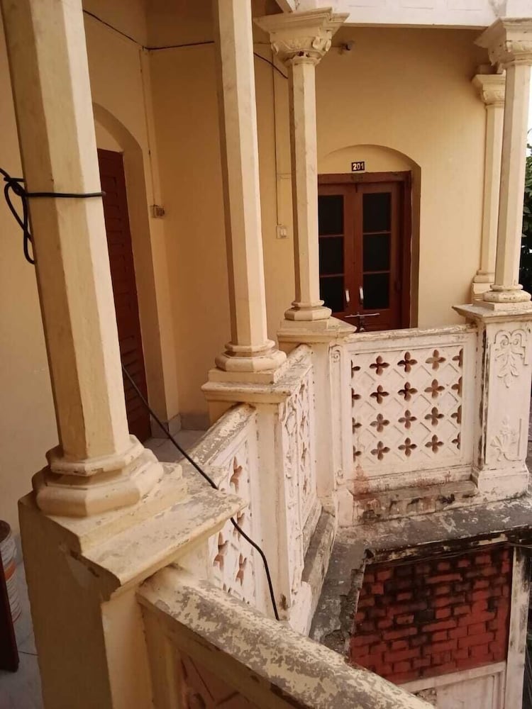 hotel shivanand by grb