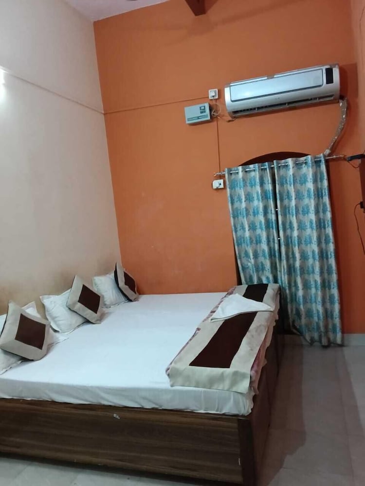 hotel shivanand by grb