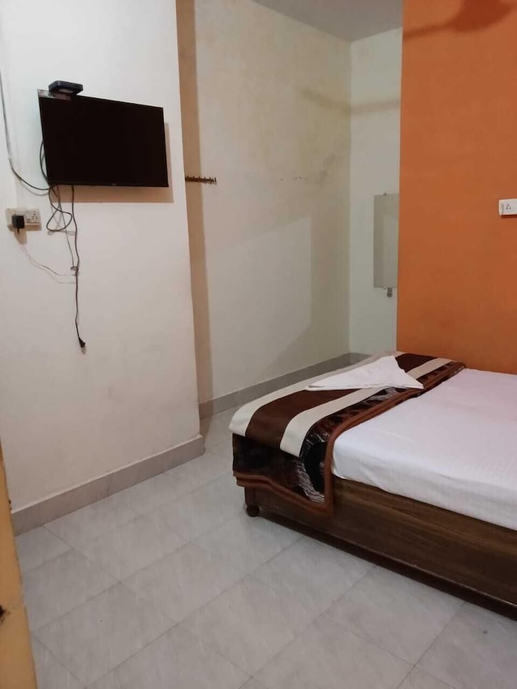 hotel shivanand by grb