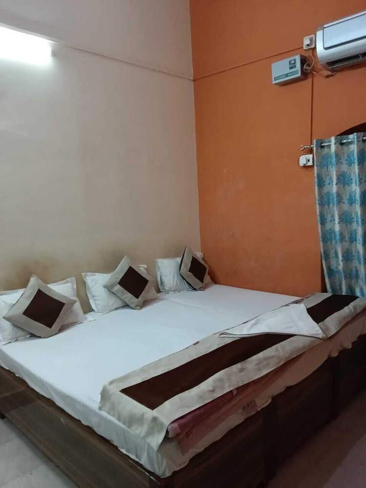 hotel shivanand by grb