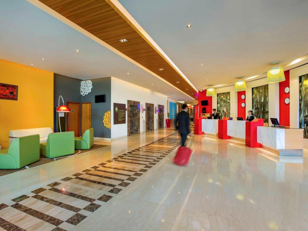 ibis gurgaon golf course road hotel
