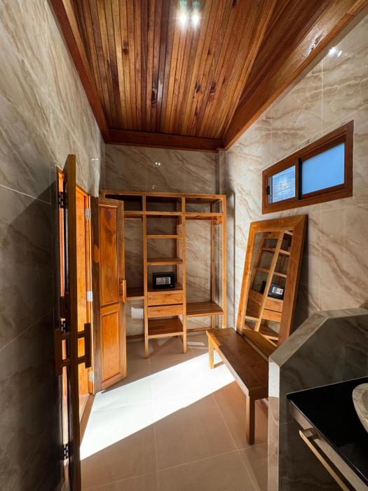 ten moons sunset villas