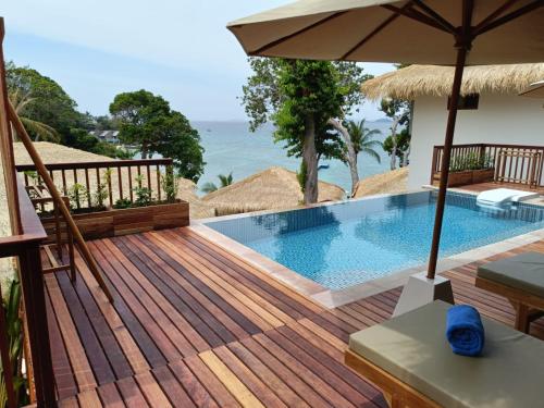 ten moons sunset villas