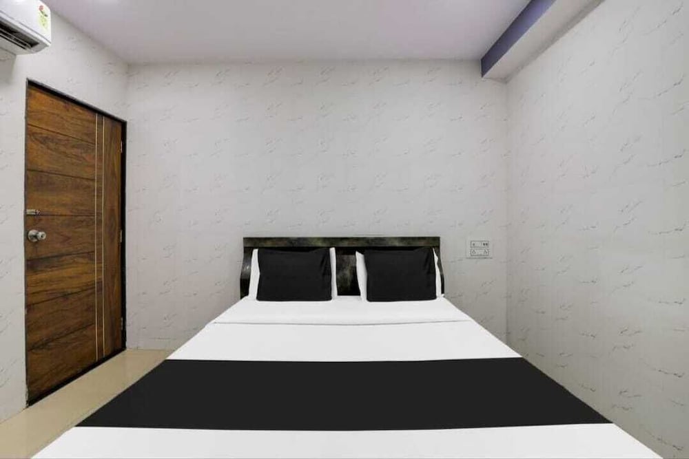 hotel delight in by grb