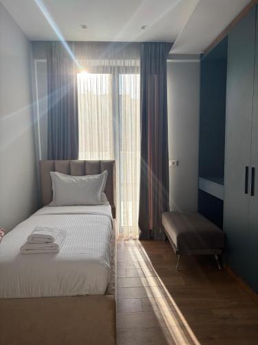 blue boutique apartments 1