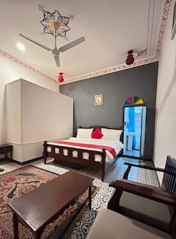 hotel ambika chirwa house