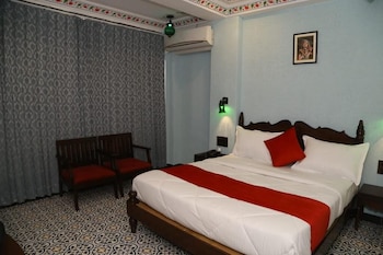 hotel ambika chirwa house