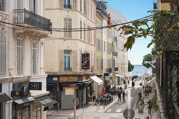 le xv cannes