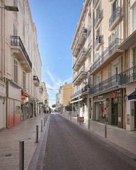 le xv cannes