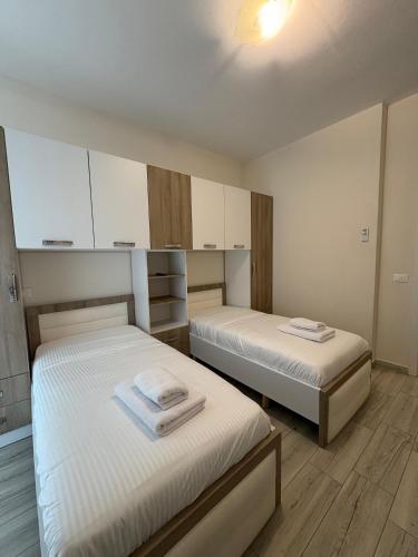 blue boutique apartments 2