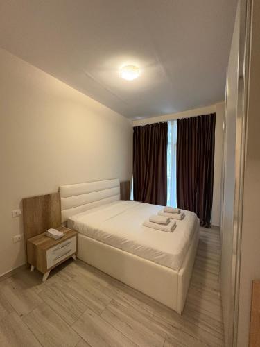 blue boutique apartments 2