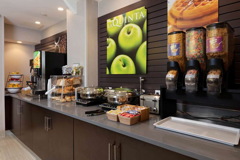 la quinta inn and suites new york city central park
