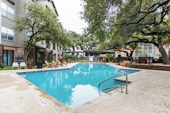 lynns lodging