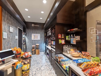 hilton garden inn new york west 35th street