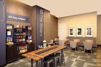 hilton garden inn new york west 35th street