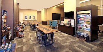 hilton garden inn new york west 35th street