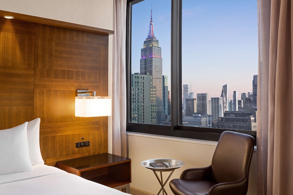 hilton new york times square