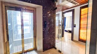 le majestic business class hotel