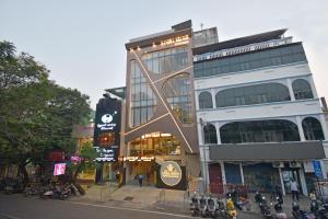 le majestic business class hotel