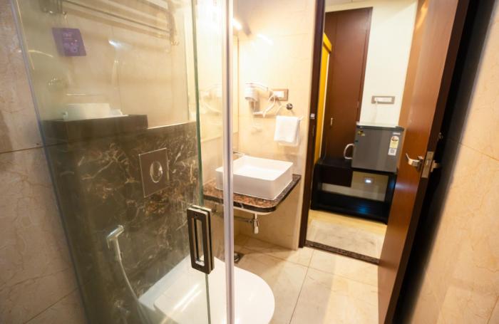le majestic business class hotel