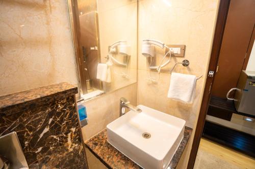 le majestic business class hotel