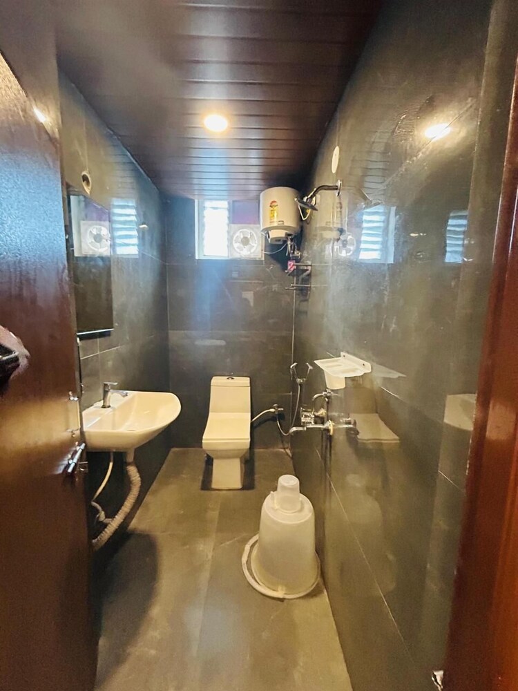 wildwings premium hotel