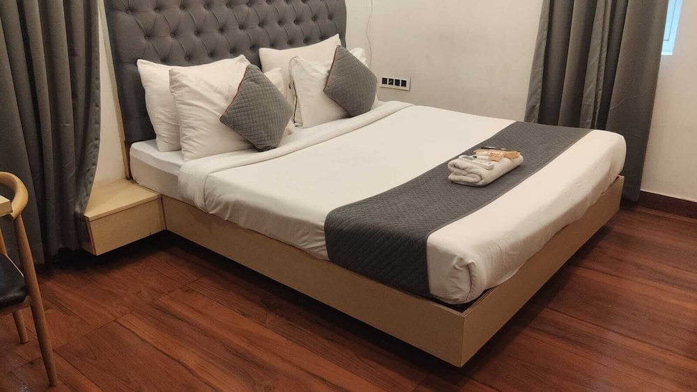 wildwings premium hotel