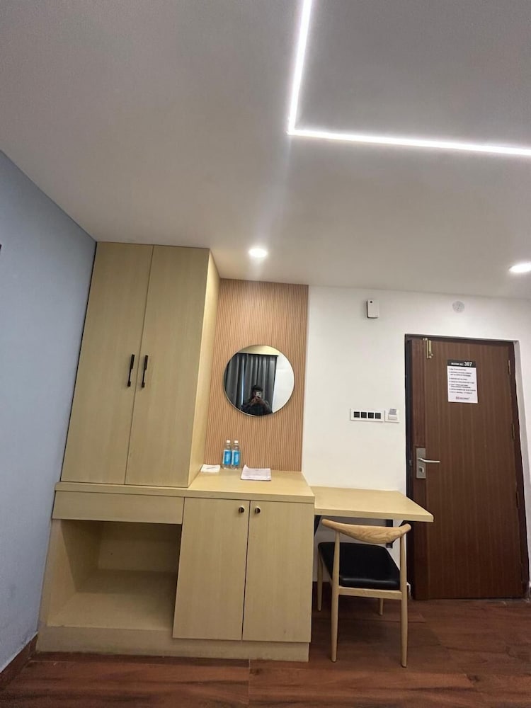 wildwings premium hotel