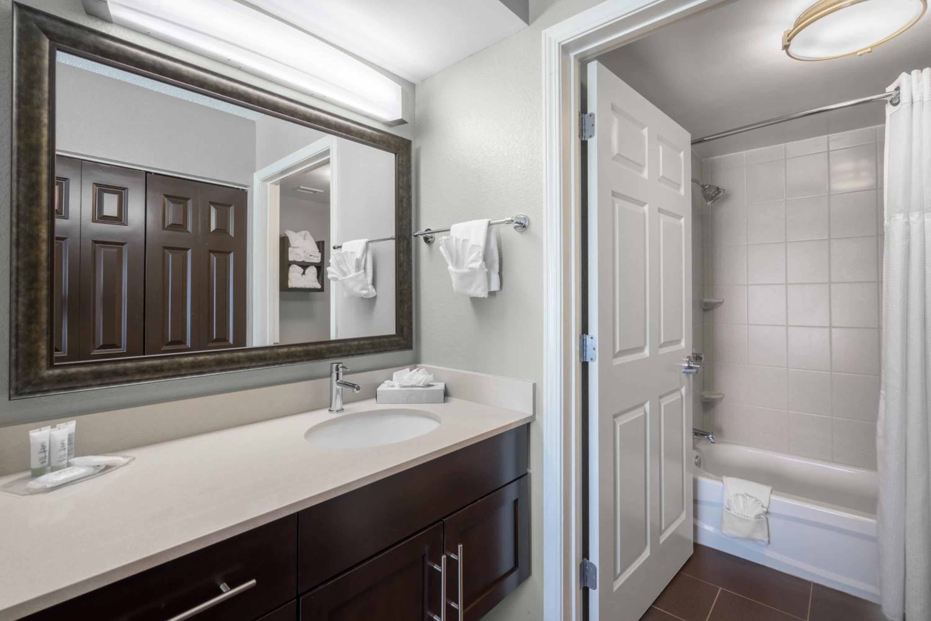 staybridge suites wilmington newark by ihg