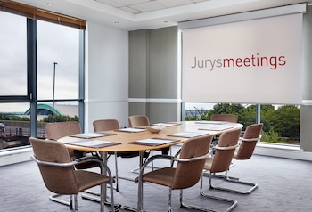 leonardo hotel newcastle