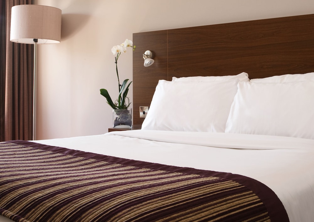 leonardo hotel newcastle