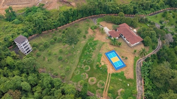 pickleball hill villa langkawi