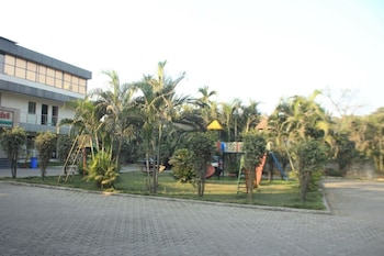 sahyadri guest house