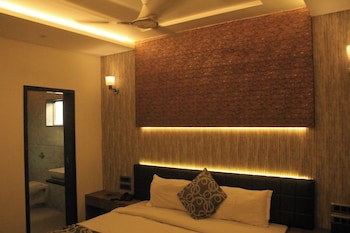 sahyadri guest house