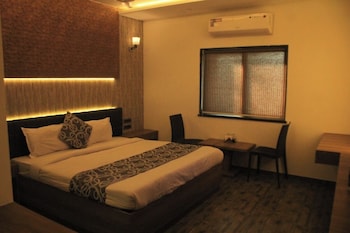 sahyadri guest house
