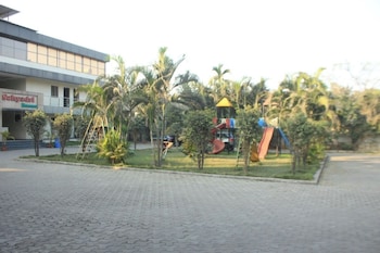 Sahyadri Guest House,,2 star