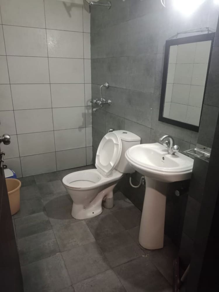 neem karoli green valley luxury villa