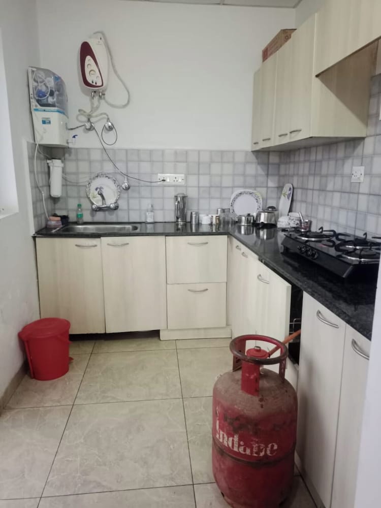 neem karoli green valley luxury villa