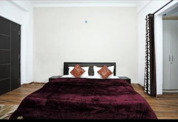 neem karoli green valley luxury villa