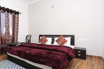 neem karoli green valley luxury villa