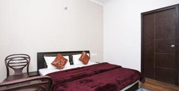 neem karoli green valley luxury villa