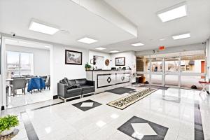 niagara lodge and suites