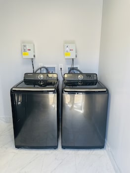 niagara lodge and suites