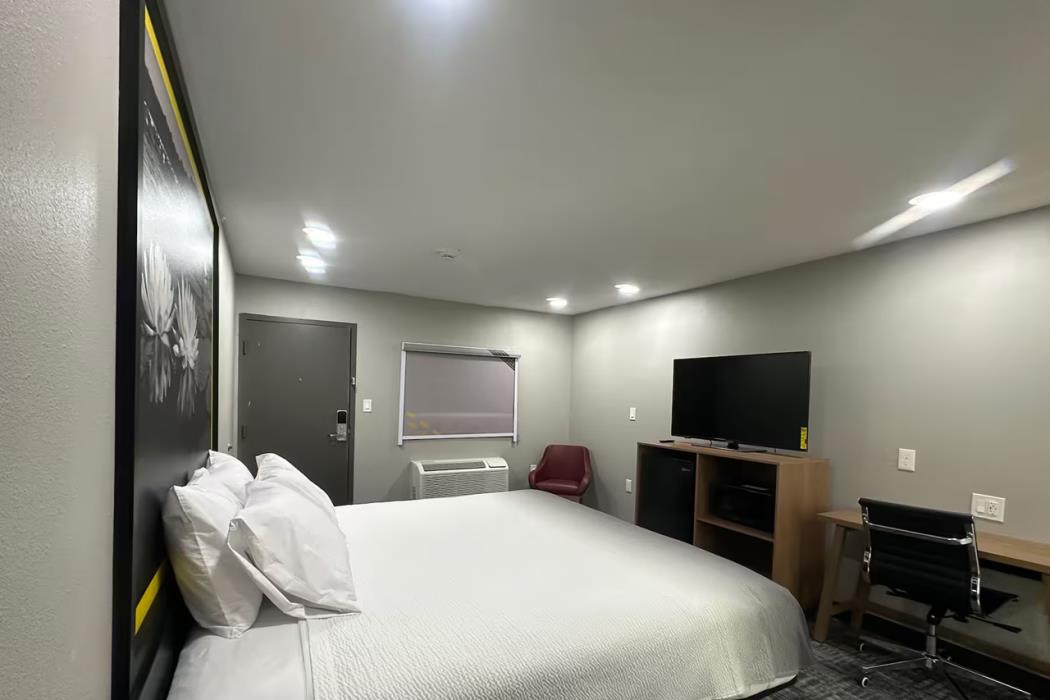 super 8 by wyndham lubbock airport